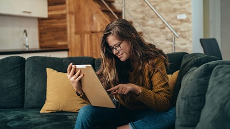 18 år – så fungerar det när du är kund i Danske Bank